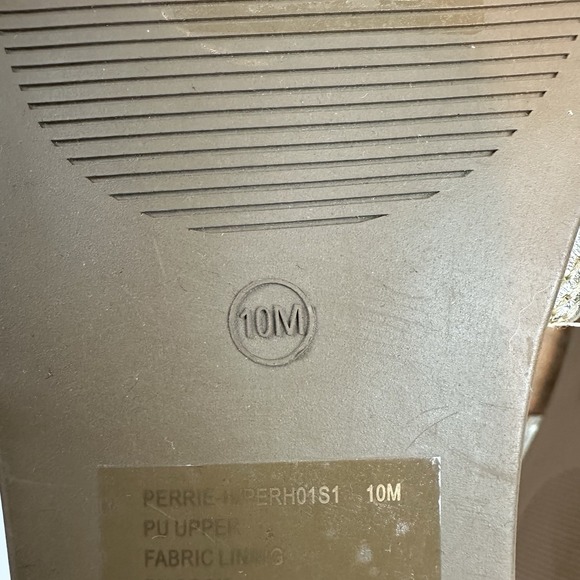 New NWOB Womens Steve Madden Perrie Quilted Slide Sandal Sandals Size 10 M - Picture 7 of 7